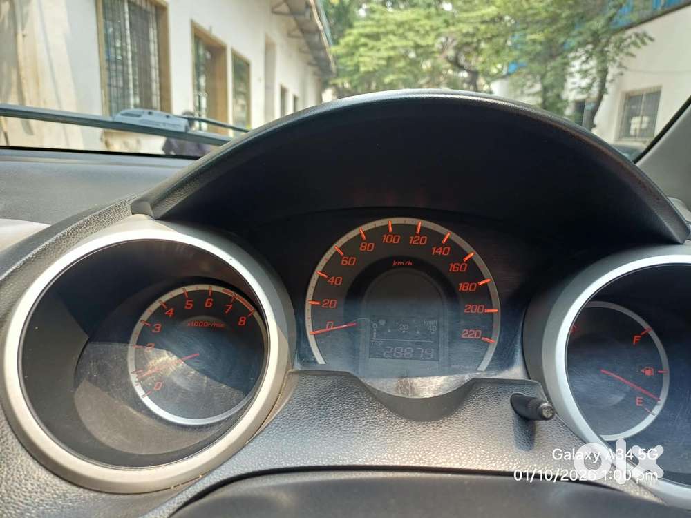 Honda Jazz S Mt I-vtec, 2011, Petrol