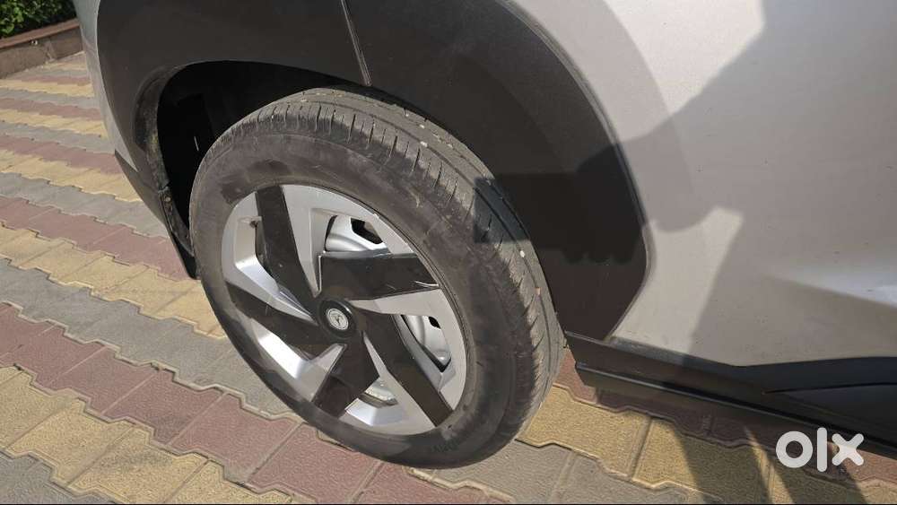 Nissan Magnite Visia 2025 Petrol