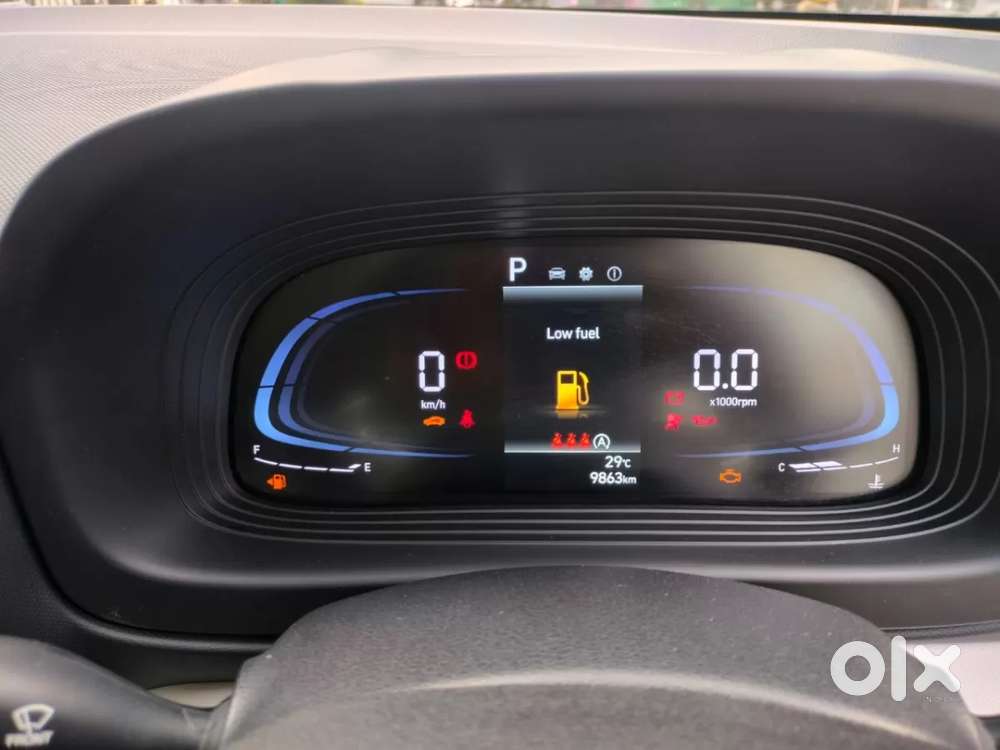 Hyundai Venue 1.0 S (o) Turbo Dct, 2025, Petrol