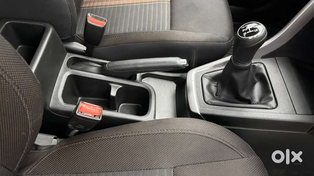 Maruti Suzuki Vitara Brezza 1.5 Zxi, 2022, Petrol