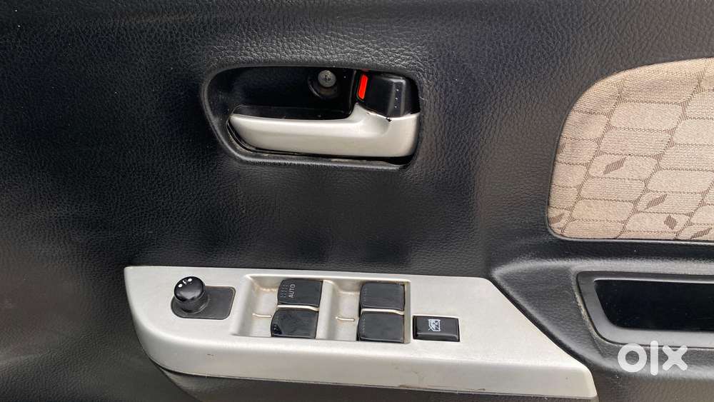 Maruti Suzuki Wagon R 1.0 Vxi, 2017, Petrol