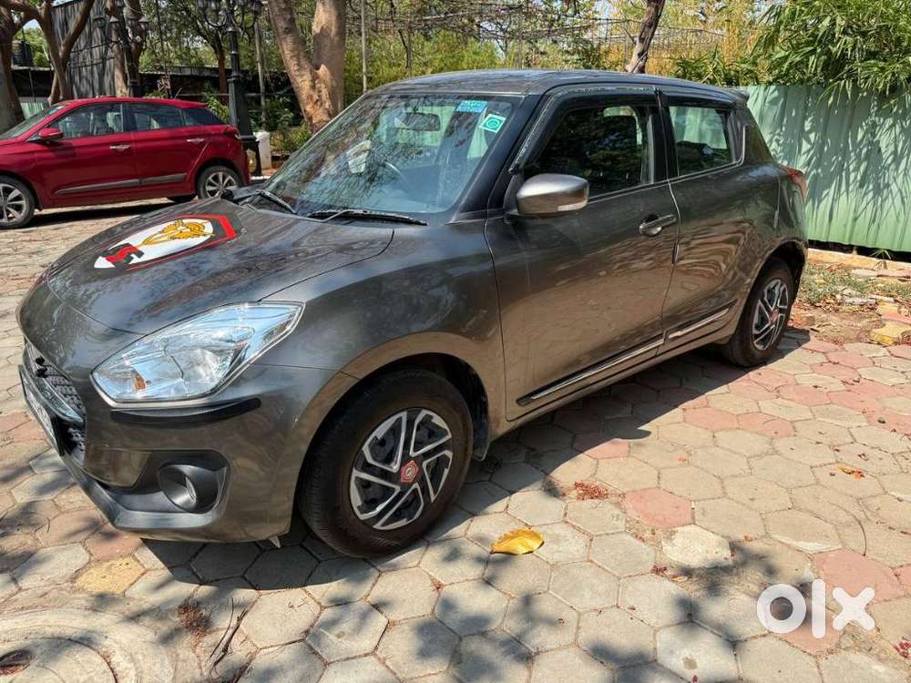 Maruti Suzuki Swift Vxi Optional, 2023, Petrol