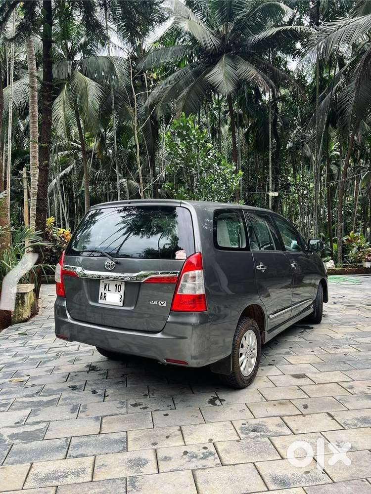 Toyota Innova 2014 Diesel 67680 Km Driven