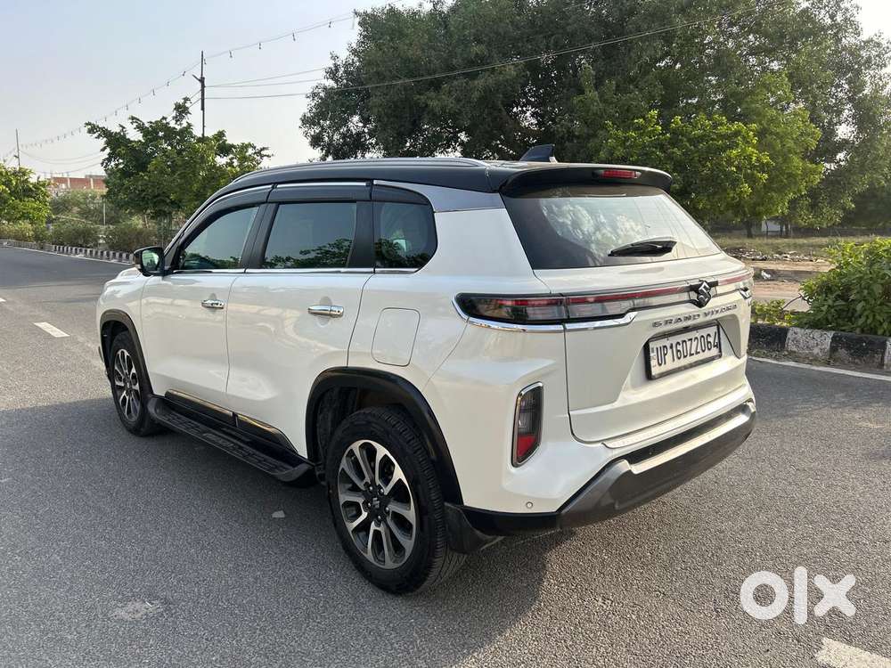 Maruti Suzuki Grand Vitara 1.5 Alpha Plus Intelligent Hybrid Ecvt, 2..