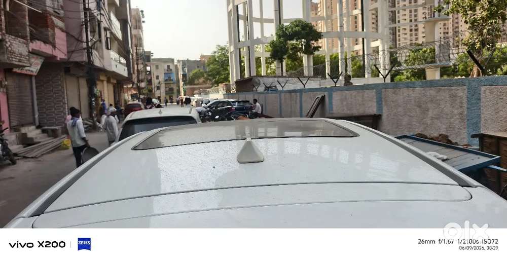 New Car Leni Hai
