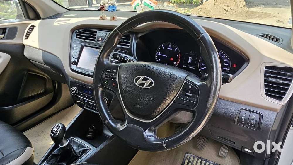 Hyundai I20 1.4 Asta (o) Crdi, 2015, Diesel
