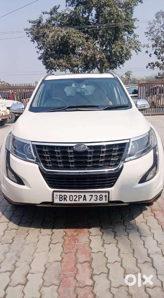 Mahindra Xuv500 W11, 2018