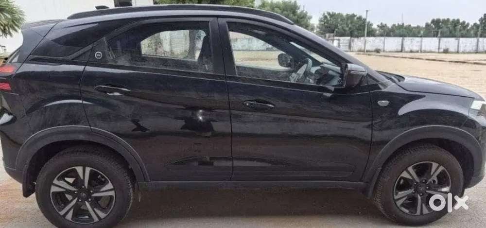 Tata Nexon Dark 2024 Petrol