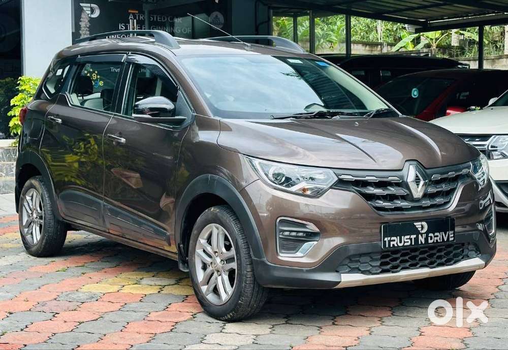 Renault Triber Rxz Easy-r Amt, 2023, Petrol