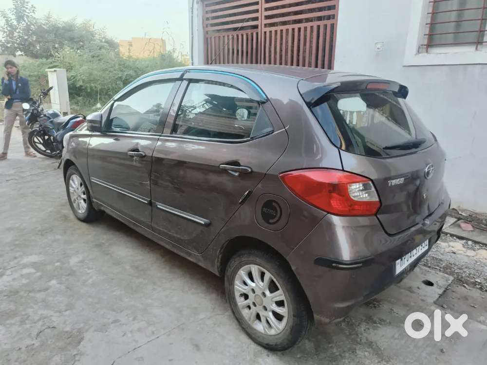 Tata Tiago Revotron 2017