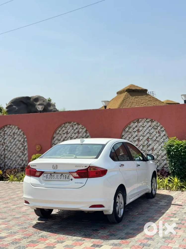 Honda City 2015 Diesel Well Maintained