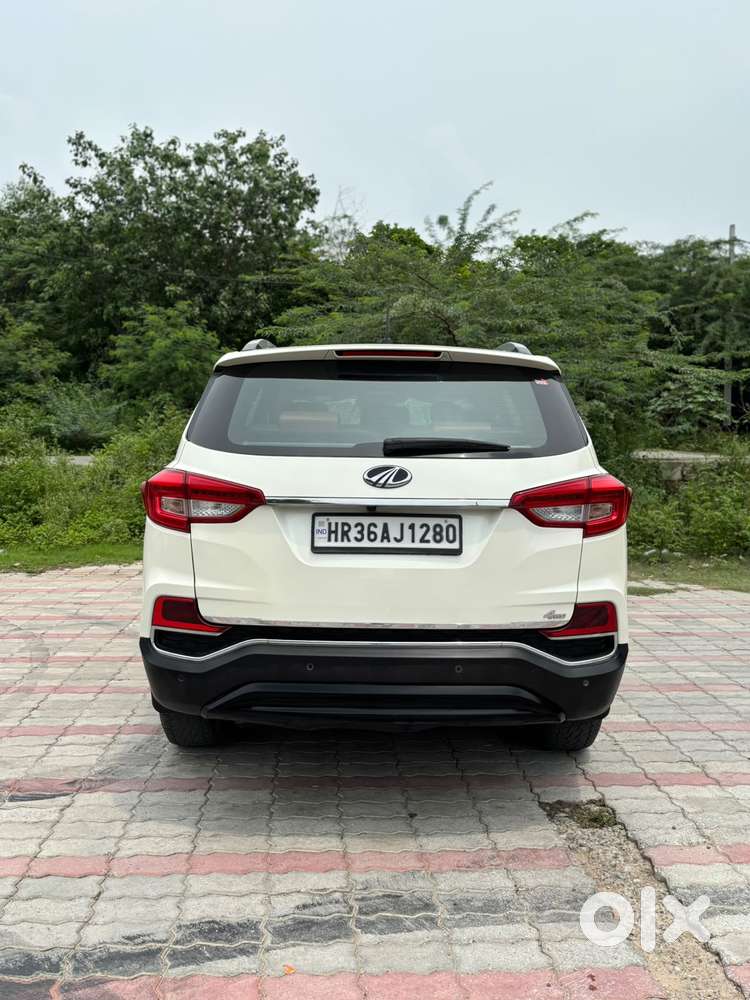 Mahindra Alturas G4 4wd At, 2020, Diesel