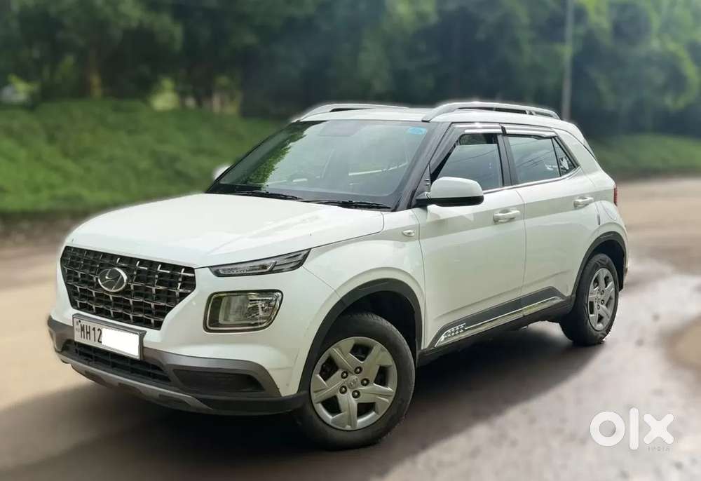 Hyundai Venue S 1.2 Petrol, 2022, Petrol