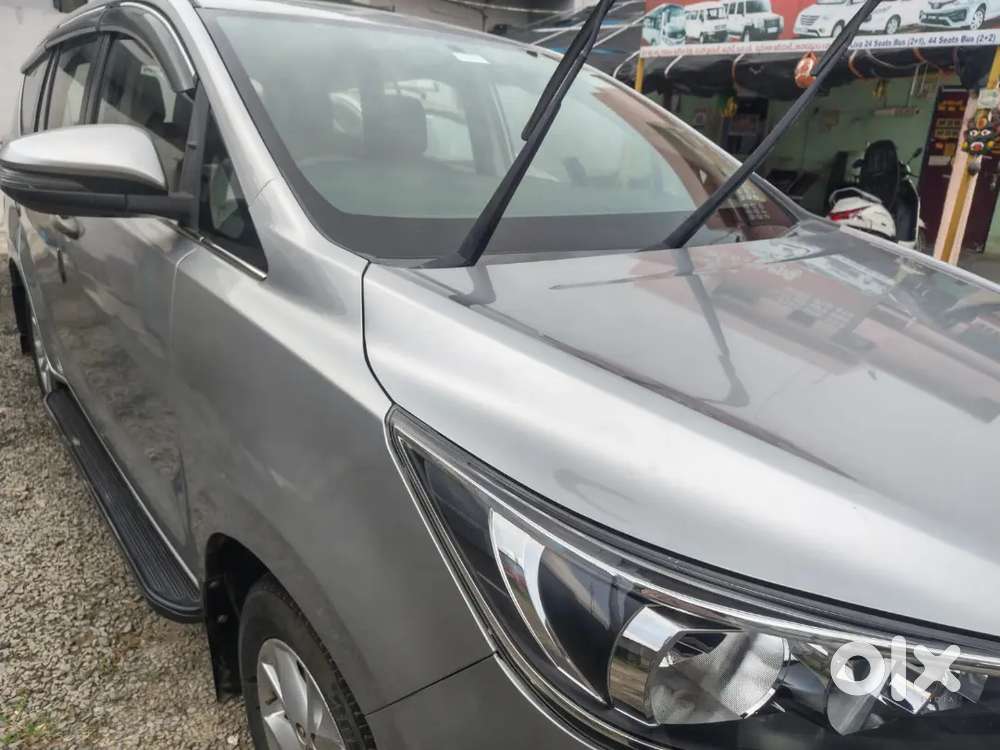 Toyota Innova Crysta G 8 2019