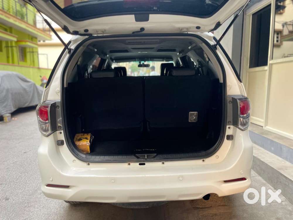 Toyota Fortuner 2011-2016 4x4 Mt, 2015, Diesel