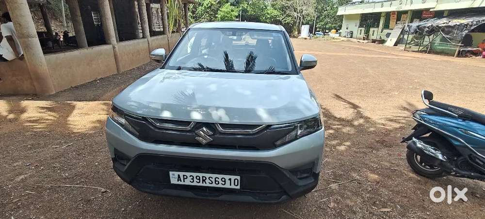 Maruti Suzuki Brezza 2023 Petrol Well Maintained