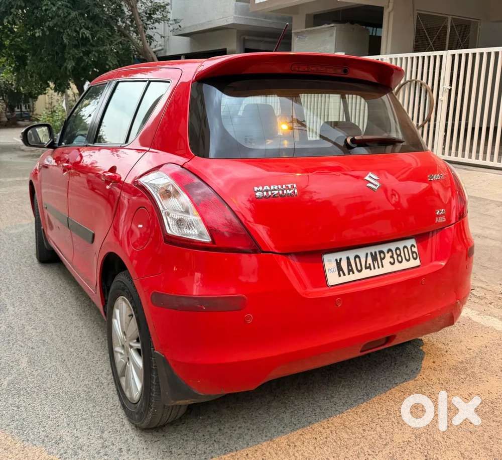 Maruti Suzuki Swift Zxi Bsiv, 2014, Petrol