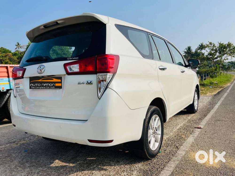 Toyota Innova Crysta 2.4 Vx Mt 8s, 2018, Diesel
