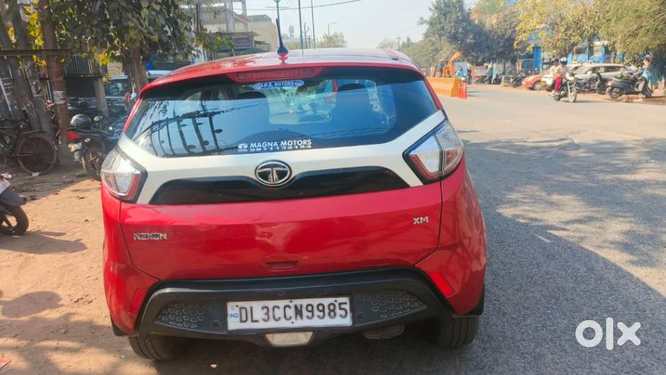 Tata Nexon 1.2 Revotron Xm (s), 2018, Petrol