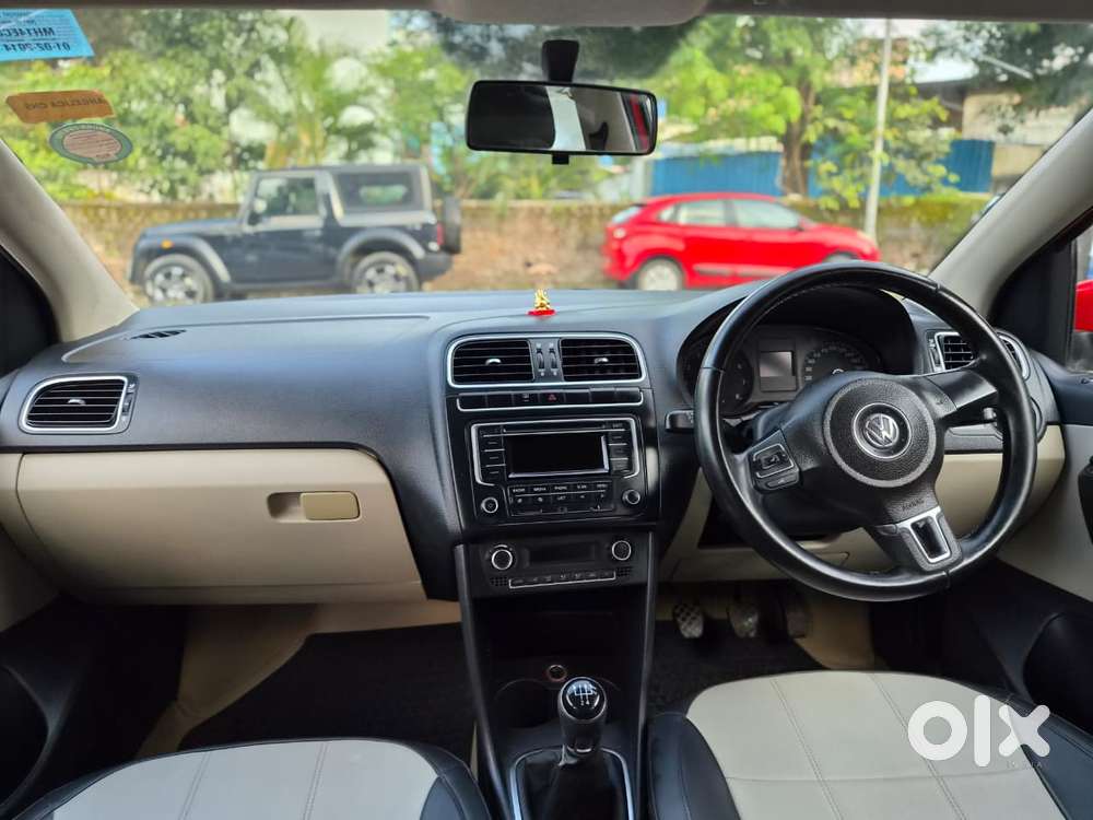 Volkswagen Polo Petrol Highline 1.2l, 2014, Petrol