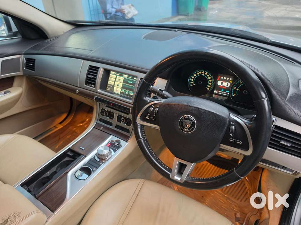 Jaguar Xf 2.2 Litre Luxury, 2015, Diesel