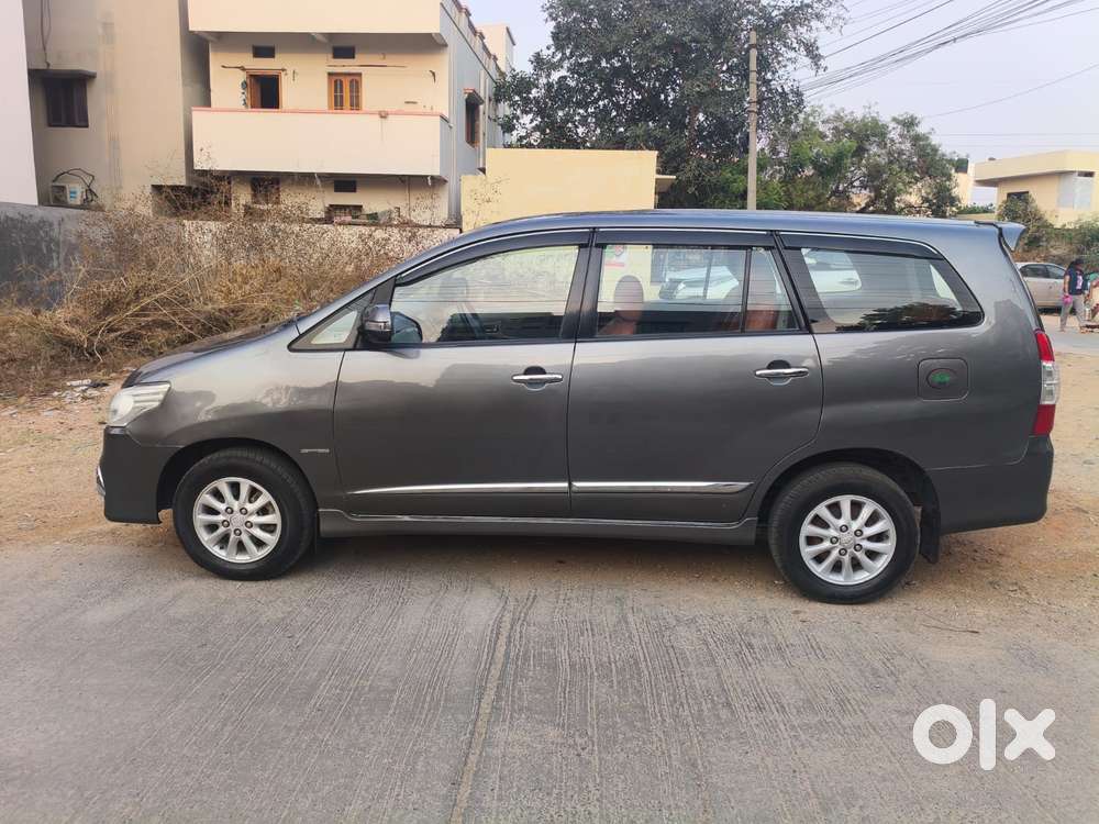 Toyota Innova 2.5 Z Diesel 7 Seater, 2014, Diesel