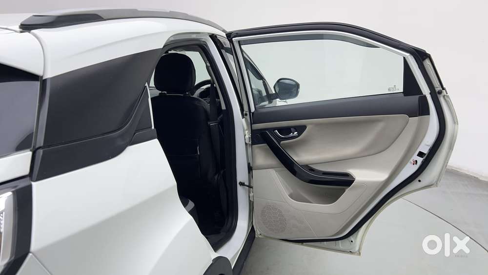 Tata Nexon 1.2 Revotron Xz Plus, 2022, Petrol