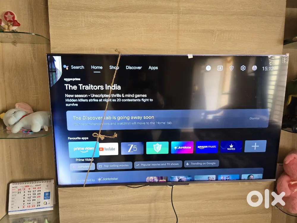 TCL TV WITH BROKEN DISPLAY
