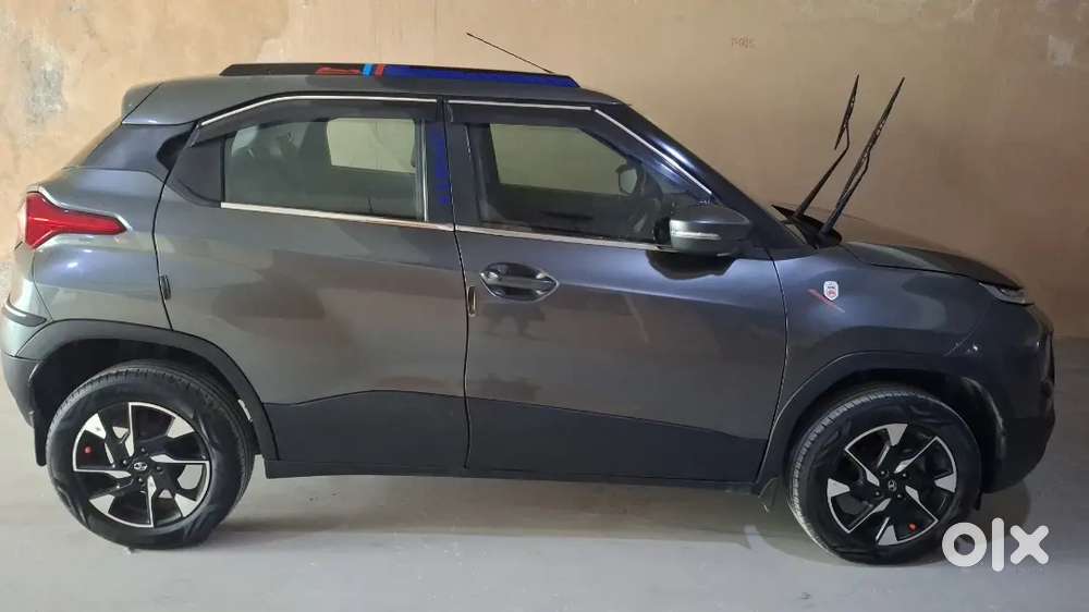 Tata Punch,  Daytona Grey