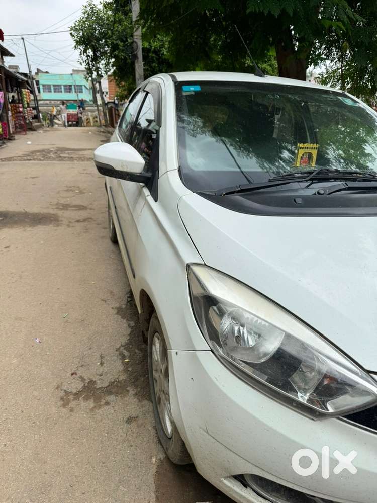 Tata Tiago Petrol 2018