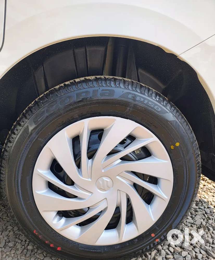 Maruti Suzuki Ertiga Vxi 2026