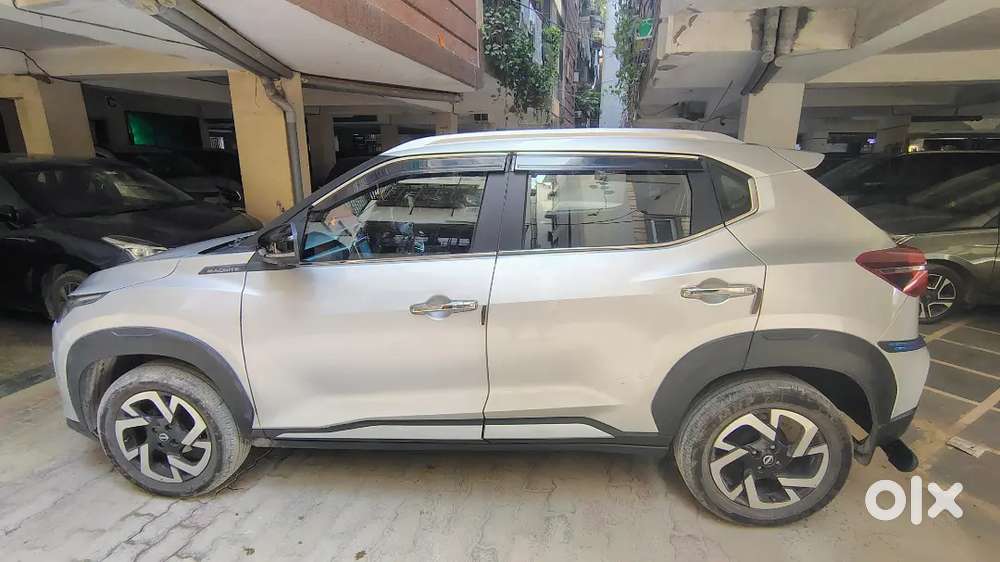 Nissan Magnite Top Model