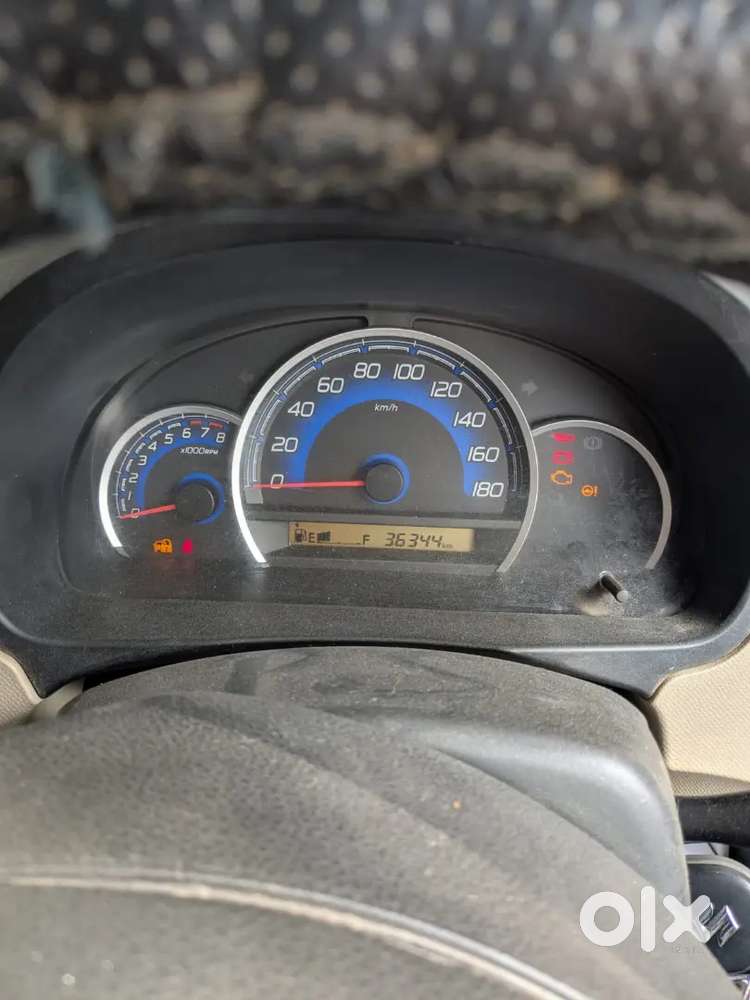 Best Car Zero Accident Record Insurance Bhi Hai, Servicing Ho Gyi Hai