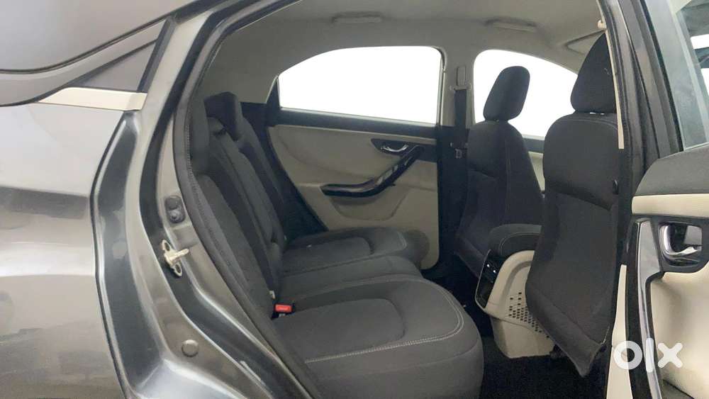 Tata Nexon 1.2 Revotron Xza Plus, 2022, Petrol