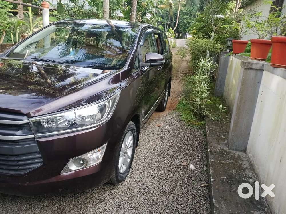 Toyota Innova Crysta 2017