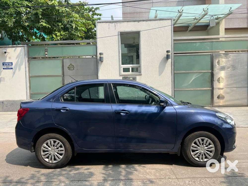 Maruti Suzuki Dzire 1.2 Vxi Amt, 2022, Petrol