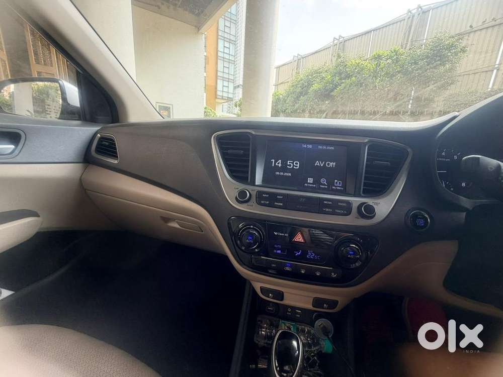 Hyundai Automatic Petrol 2018  Top Model - Single Owner Well Kept