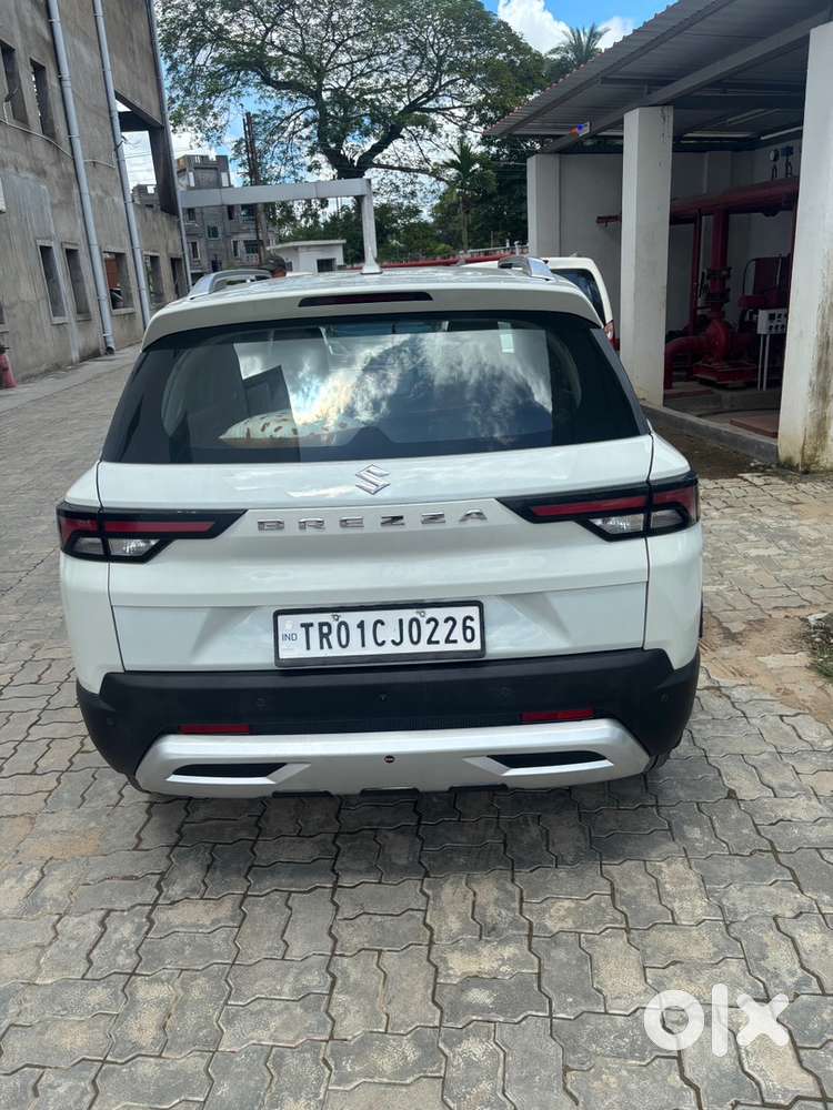 Maruti Brezza 2025 Lxi Cng