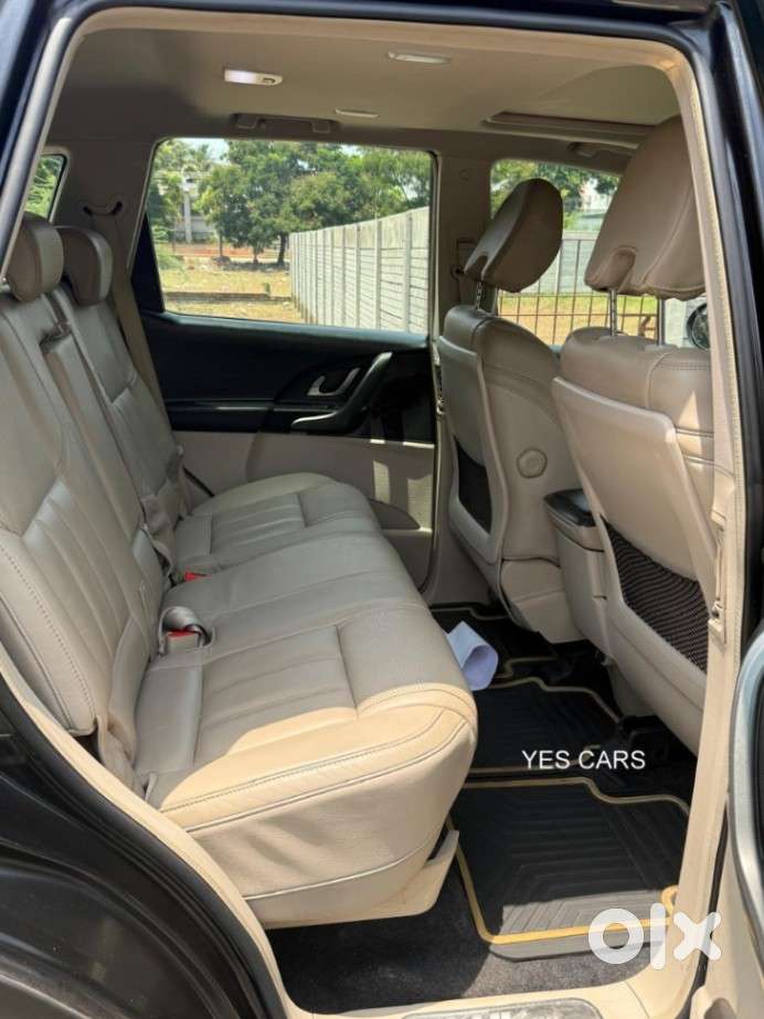 Mahindra Xuv500 W10 Awd, 2016, Diesel