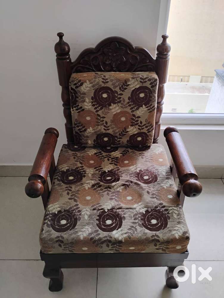 SOFA CHAIRS