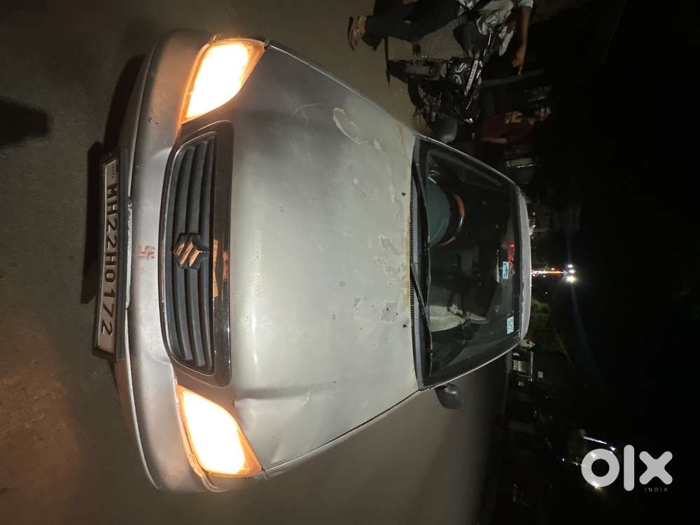 Maruti Suzuki Esteem 2005