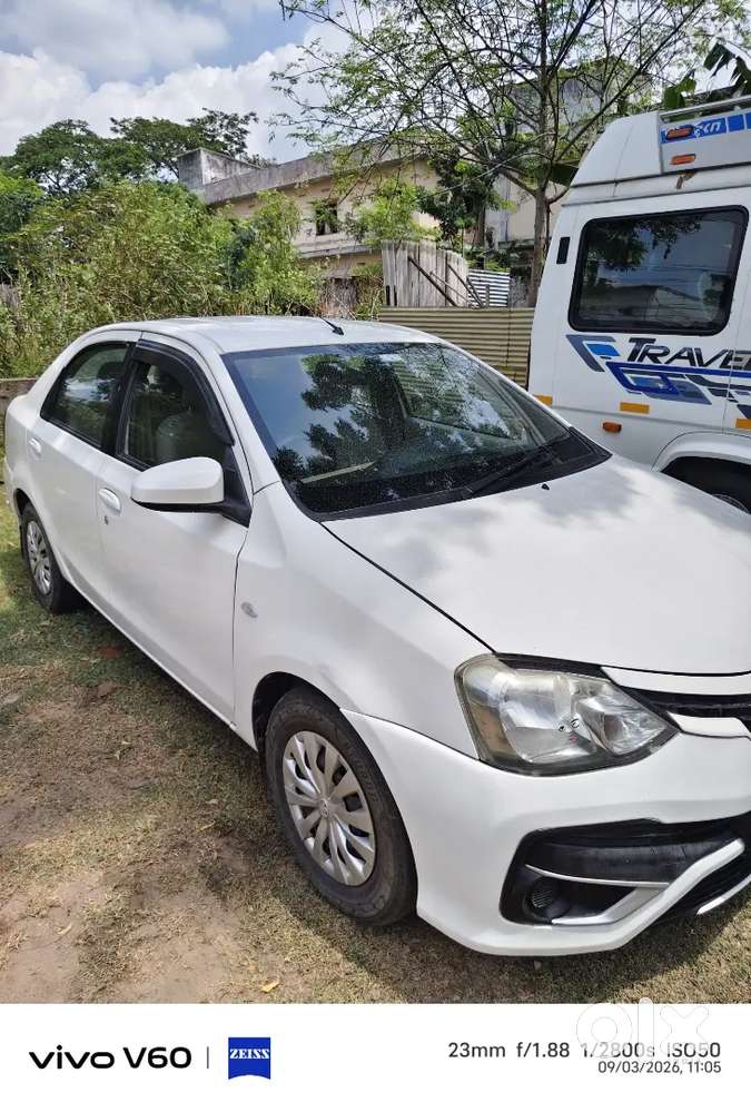 Toyota Etios Gd Platinum 2017 1st Owner Very Good Condition