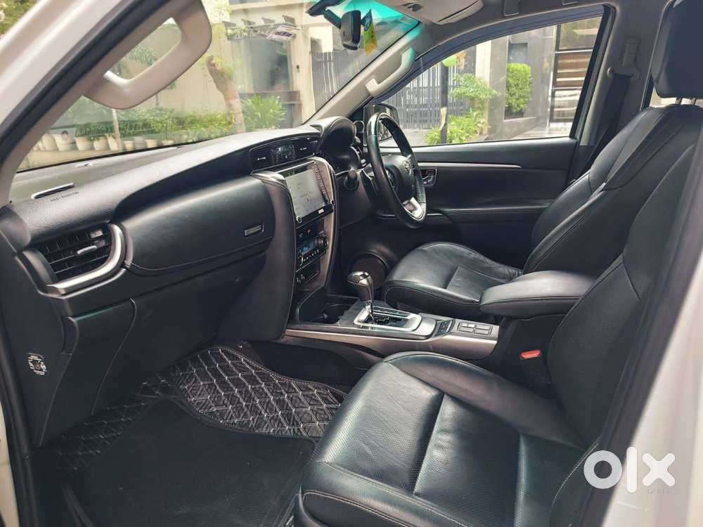Toyota Fortuner 4x2 At 2.8 Diesel, 2023, Diesel