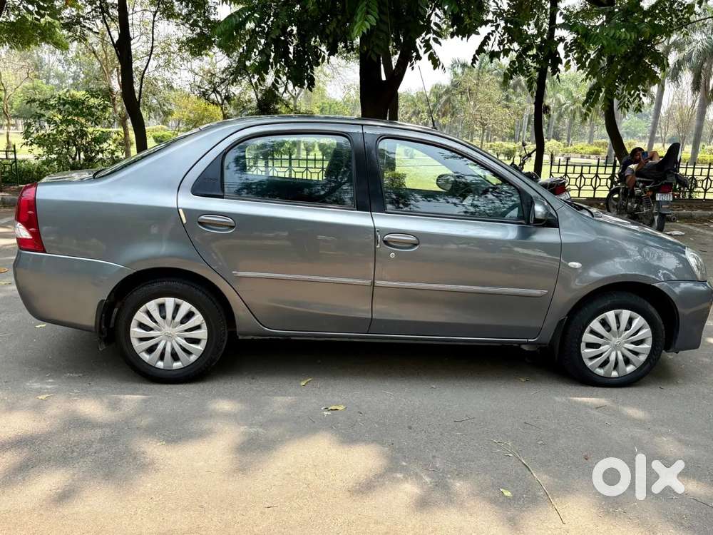 Toyota Etios, 2013, Petrol