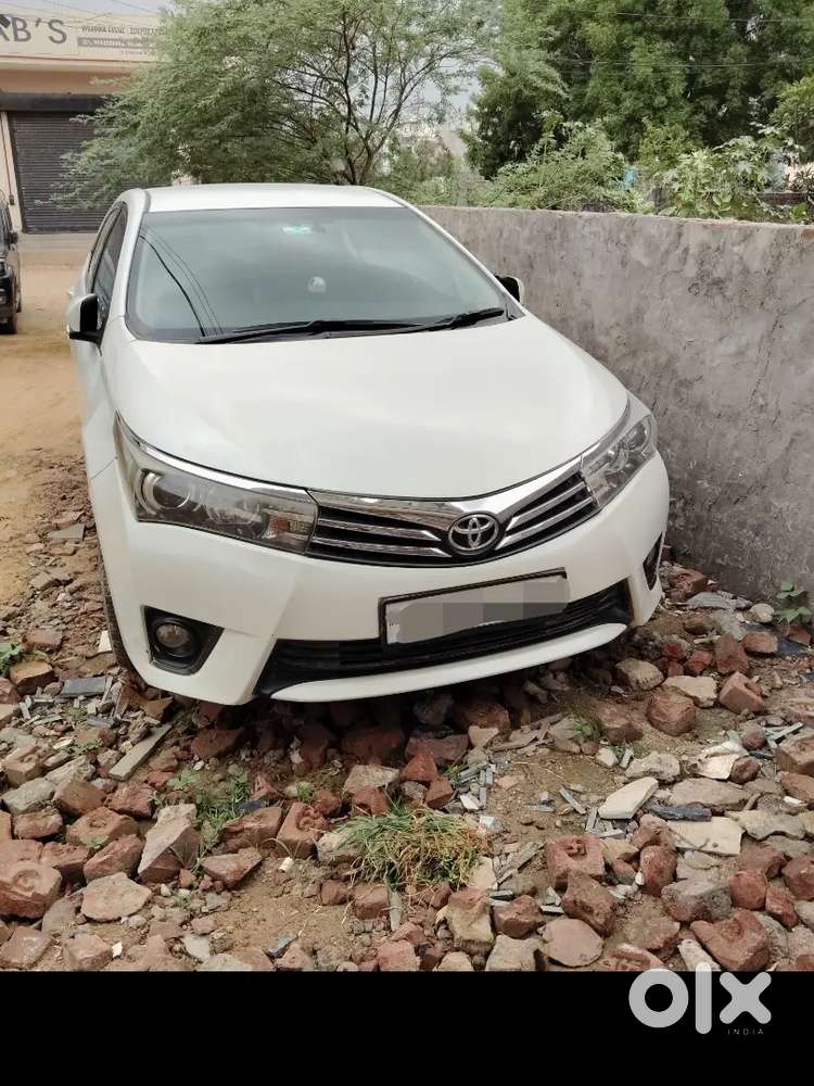 Toyota Corolla Altis 2014 Petrol 86440 Km Driven