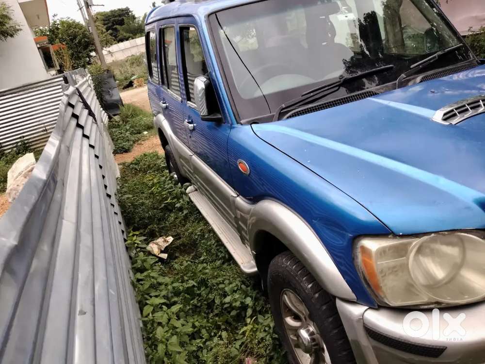 Mahindra Scorpio 2003