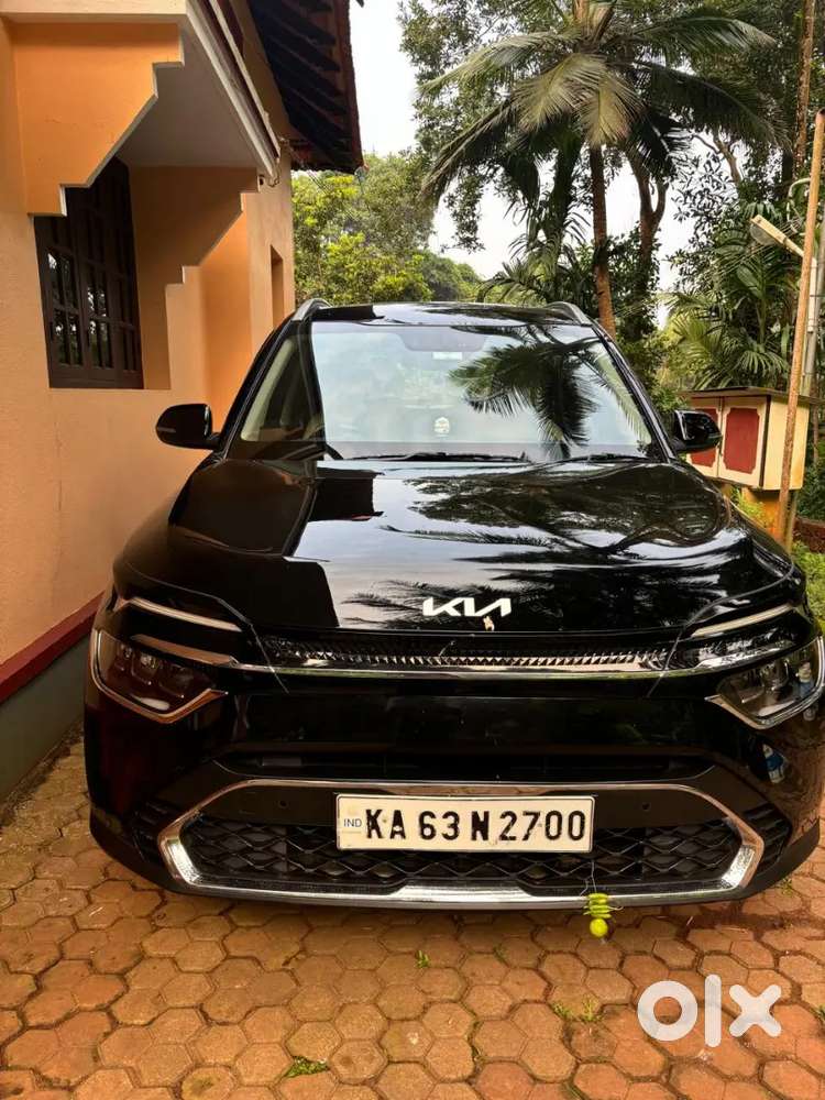 Kia Carens 2023 Diesel 70000 Km Driven