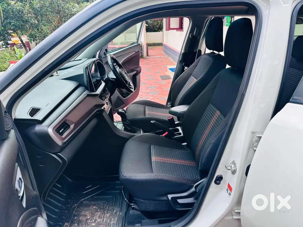 Brezza Zxi Plus 2023 Top Variant