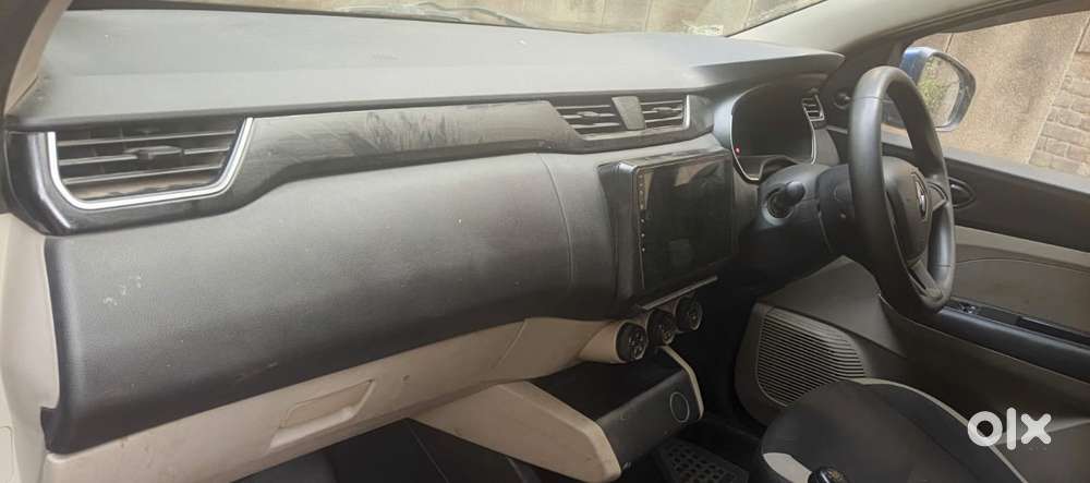 Renault Triber Rxl, 2020, Petrol