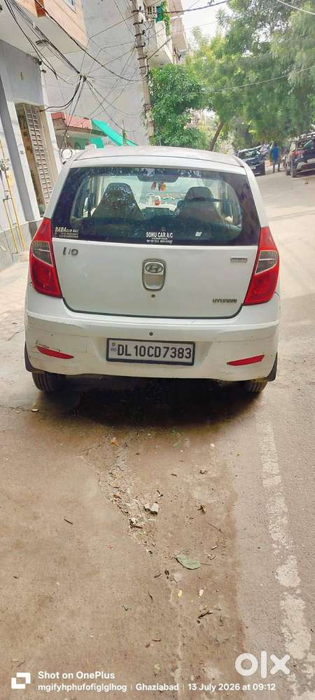 Hyundai Grand I10 2013 Cng & Petrol Well Maintained